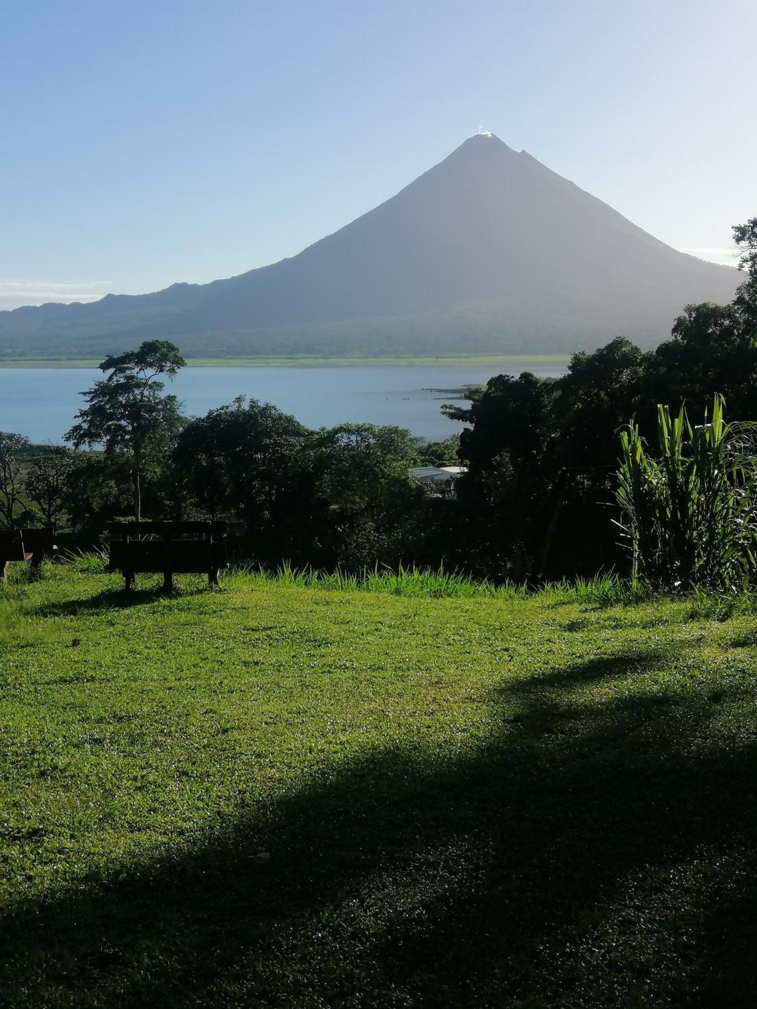 Sunset Inn La Fortuna Exterior foto